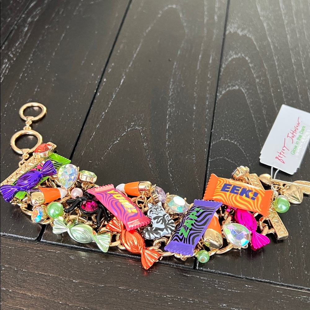 Betsey Johnson Multicolor Chunky Bracelet - Picture 3 of 9